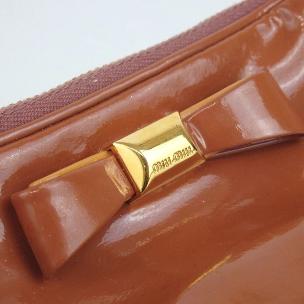 Authentic miu miu ribbon pouch with strap patent leather [Used] - Picture 7 of 10